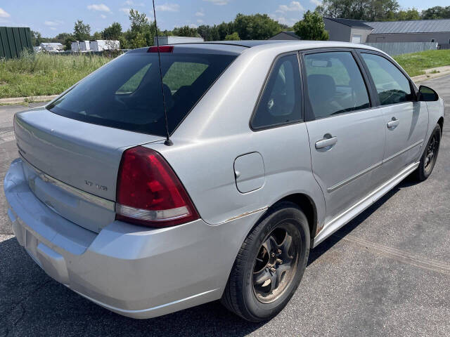 2006 Chevrolet Malibu Maxx for sale at Twin Cities Auctions in Elk River, MN