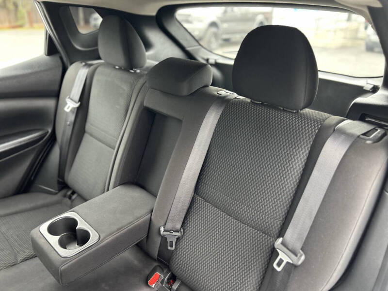 2019 Nissan Rogue Sport S