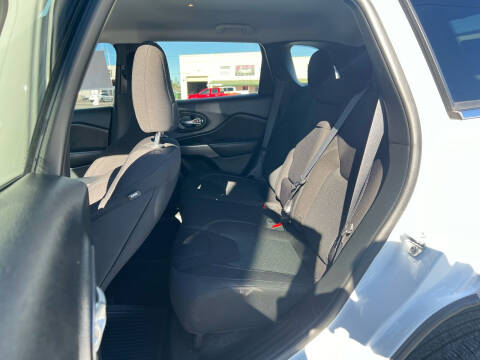 2019 Jeep Cherokee Latitude