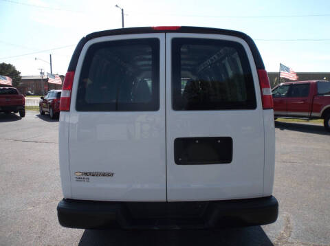 2021 Chevrolet Express 2500