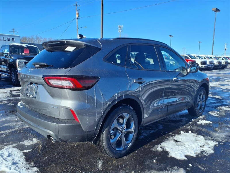 2026 Ford Escape ST-Line Select