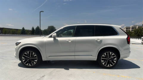 2026 Volvo XC90 B6 Plus 7P