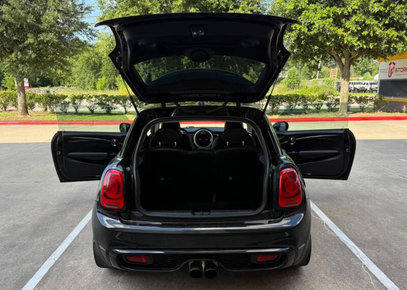2016 MINI Hardtop 2 Door Cooper S