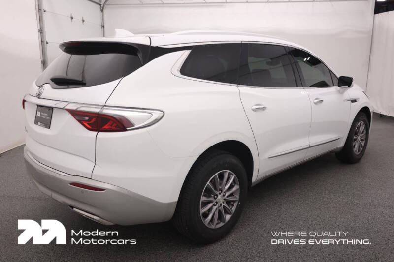 2022 Buick Enclave Premium