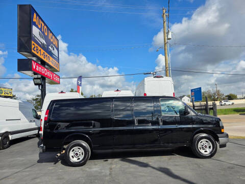 2023 GMC Savana 3500