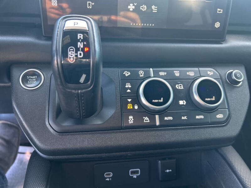 2022 Land Rover Defender