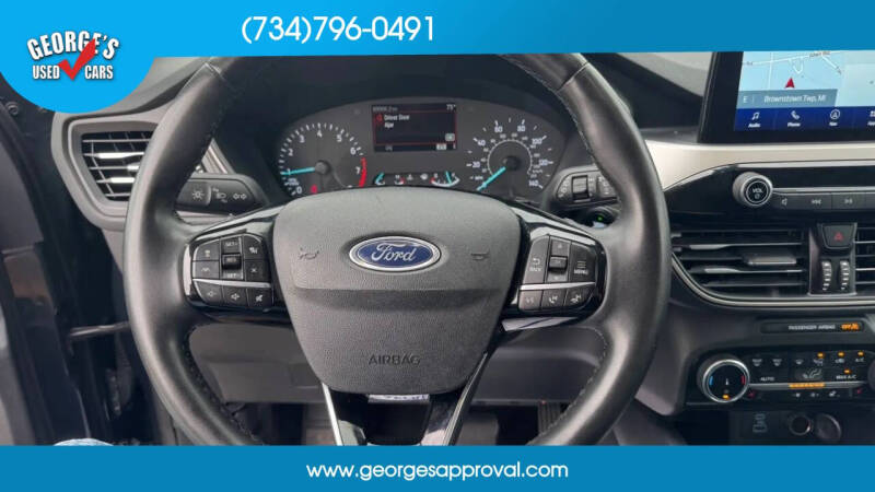 2022 Ford Escape SEL