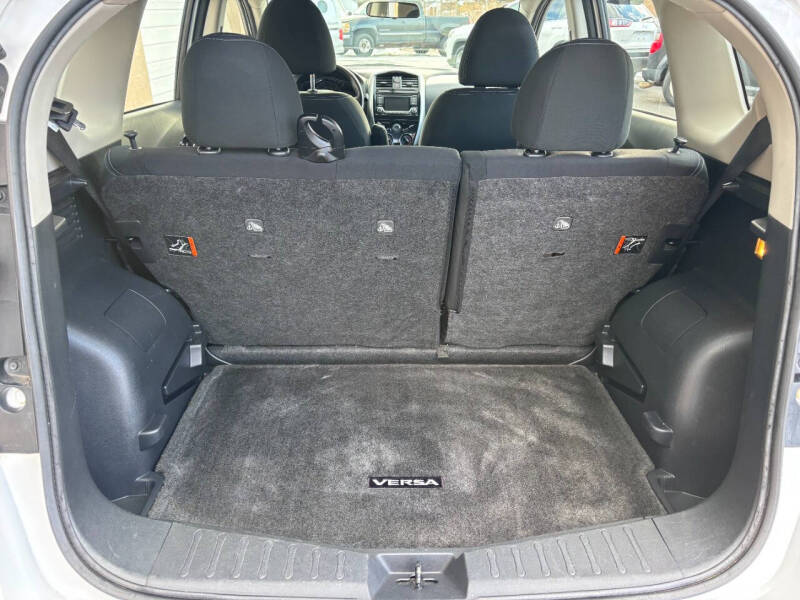 2016 Nissan Versa Note SV