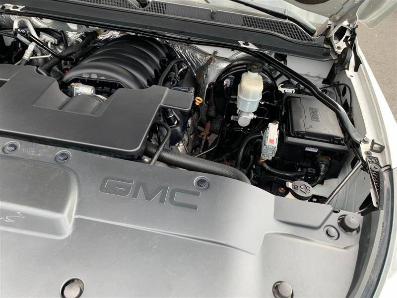 2015 GMC Yukon XL SLE