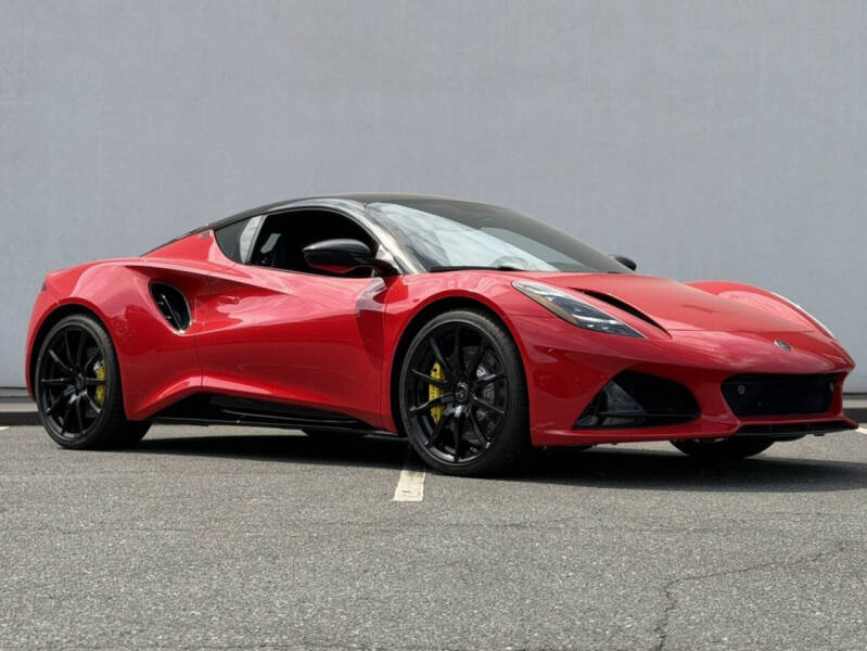 2025 Lotus Emira V6 Base