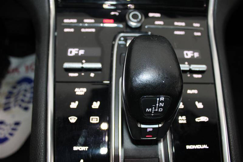 2017 Porsche Panamera