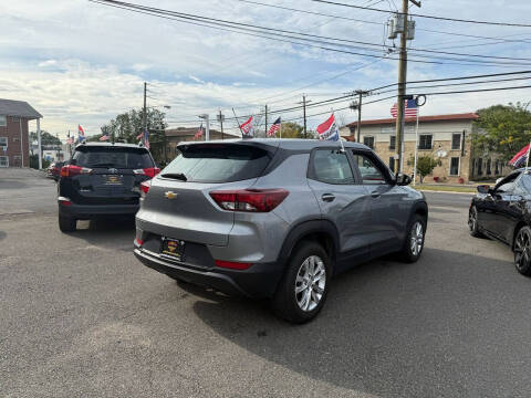 2023 Chevrolet TrailBlazer LS
