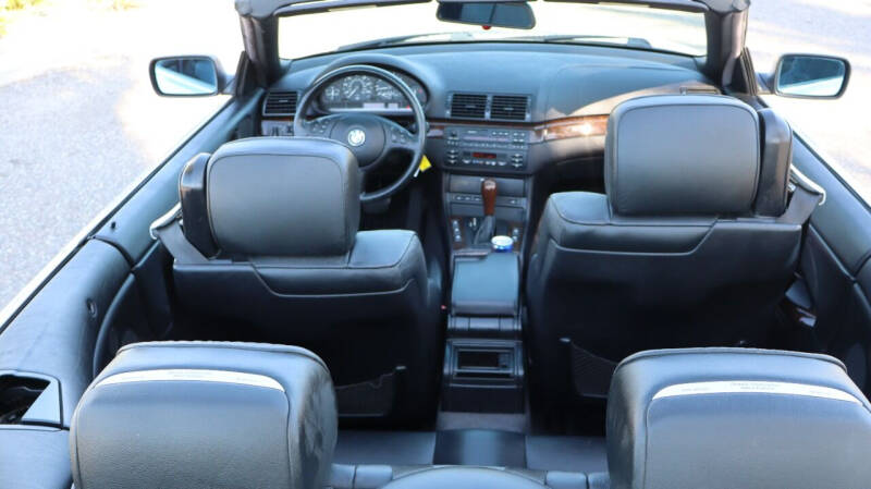 2002 BMW 3 Series 325Ci