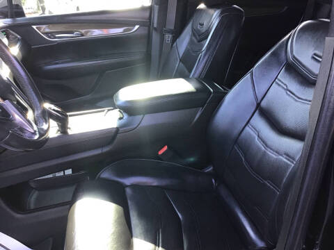 2017 Cadillac XT5 Platinum