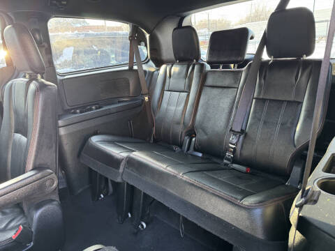 2016 Dodge Grand Caravan R/T