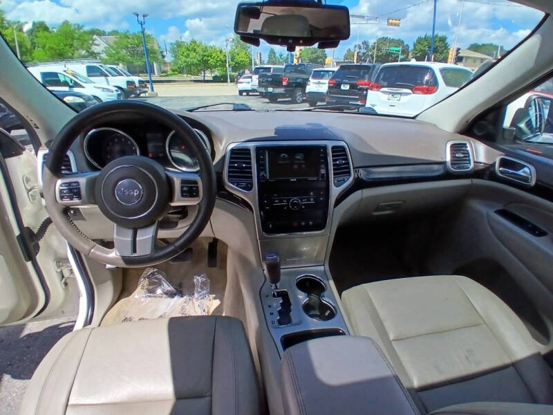 2012 Jeep Grand Cherokee Laredo