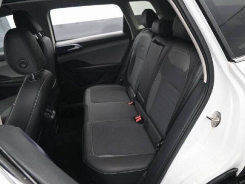 2024 Volkswagen Taos SE 4Motion