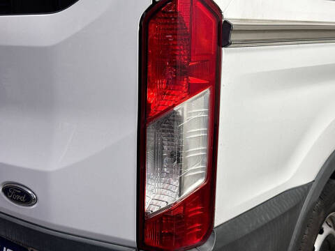 2018 Ford Transit