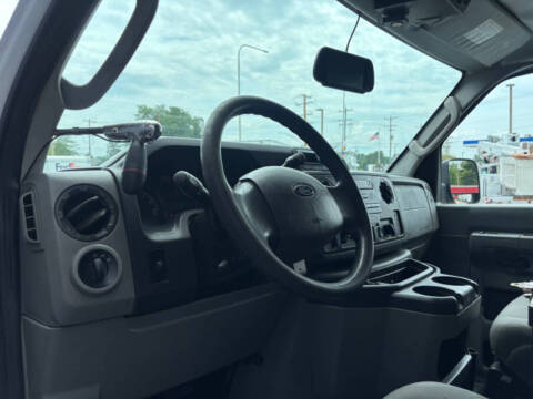2010 Ford E350 Bucket Van
