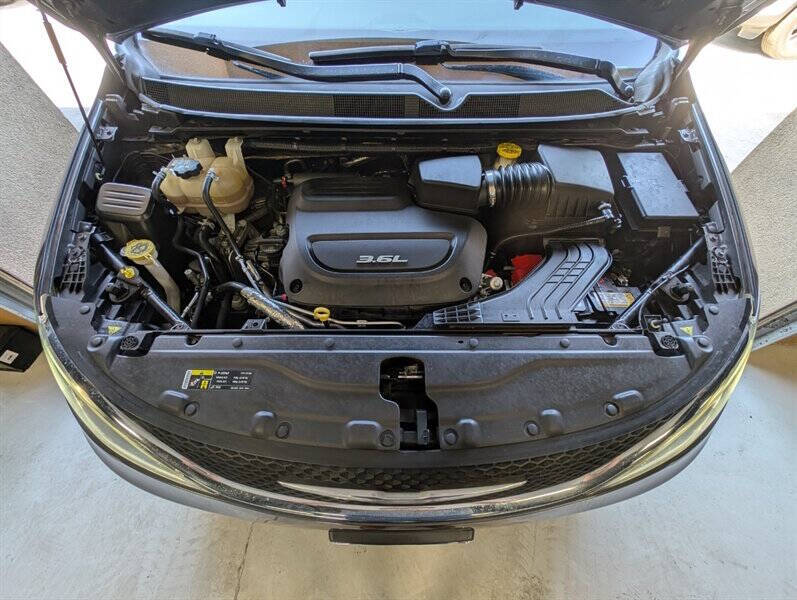 2017 Chrysler Pacifica Limited