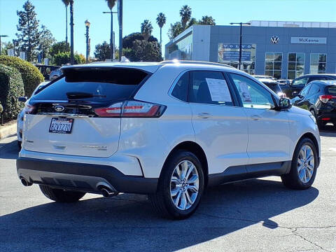 2019 Ford Edge Titanium