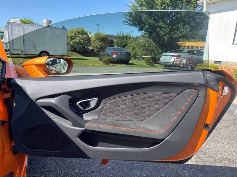 2020 Lamborghini Huracan EVO