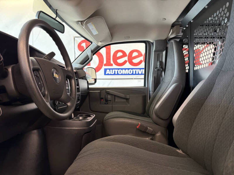 2023 Chevrolet Express 2500