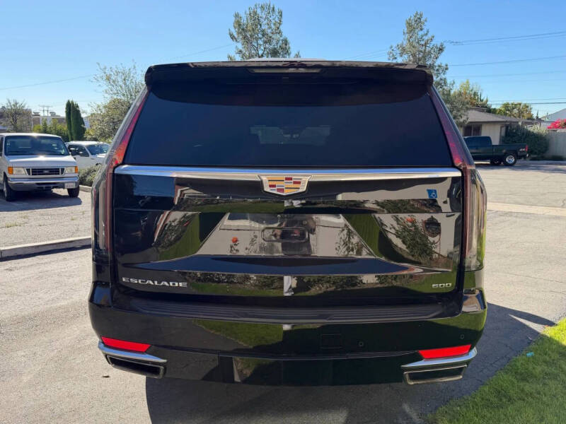 2023 Cadillac Escalade ESV Premium Luxury