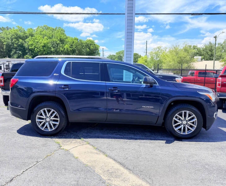 2017 GMC Acadia SLE-2