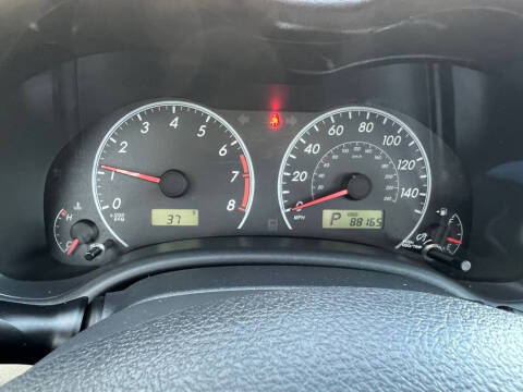 2011 Toyota Corolla LE