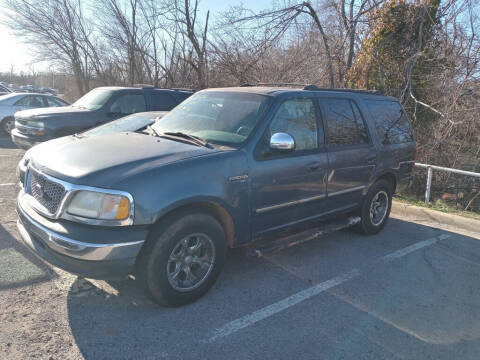 2000 Ford Expedition for sale at BUZZZ MOTORS in Moore OK