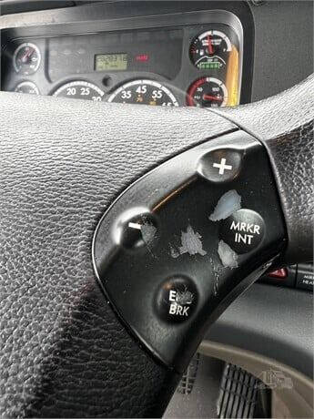 2014 Freightliner Cascadia