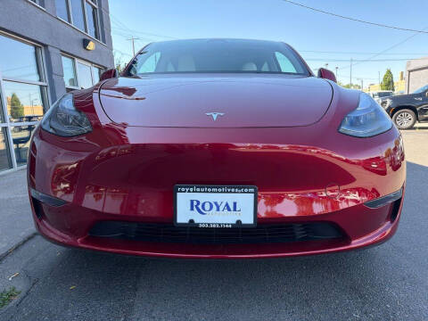 2025 Tesla Model Y Long Range