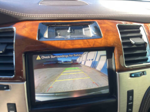 2013 Cadillac Escalade ESV Platinum Edition