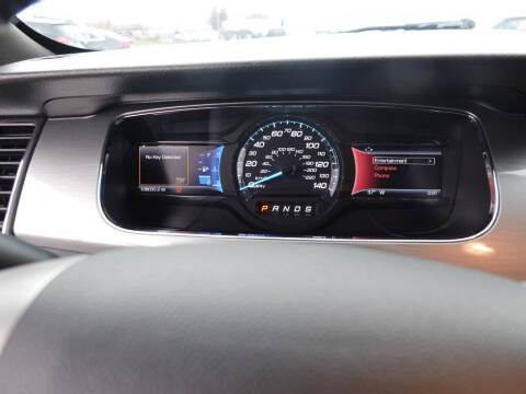 2017 Ford Taurus SEL