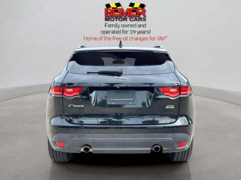 2018 Jaguar F-PACE 25t R-Sport