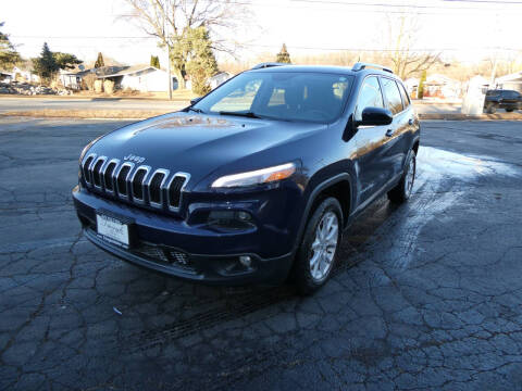 2014 Jeep Cherokee for sale at Triangle Auto Sales in Elgin IL