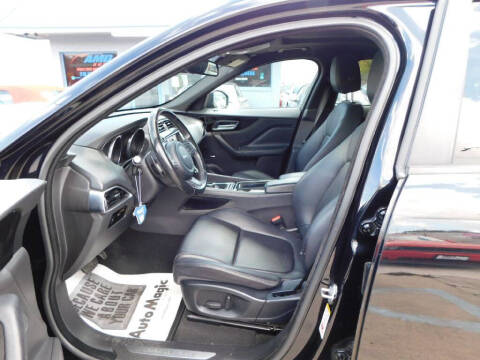 2018 Jaguar F-PACE 25t Premium