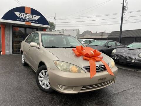 2005 Toyota Camry for sale at OTOCITY in Totowa NJ