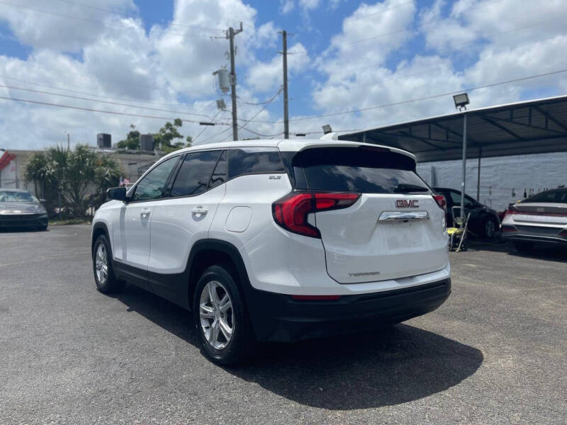 2020 GMC Terrain SLE