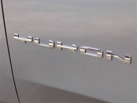 2025 GMC Yukon Elevation