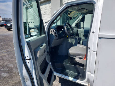 2016 Ford E-Series E-350 SD