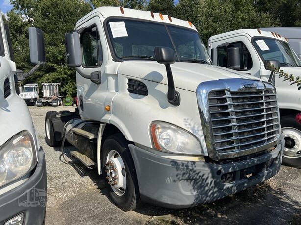 2014 Freightliner Cascadia