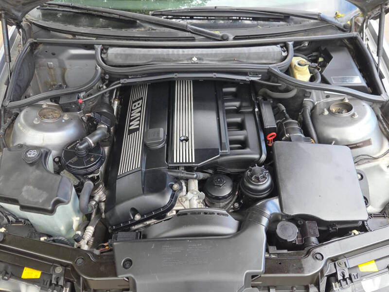 2004 BMW 3 Series 325Ci