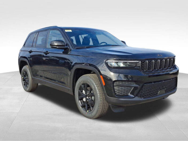 2025 Jeep Grand Cherokee for sale at Lucas Chrysler Jeep Dodge Ram in Lumberton NJ