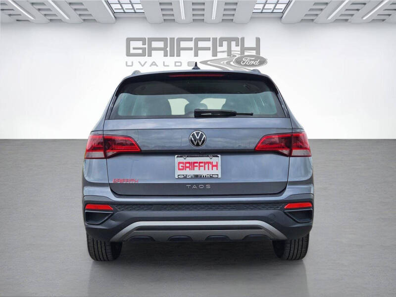 2024 Volkswagen Taos S