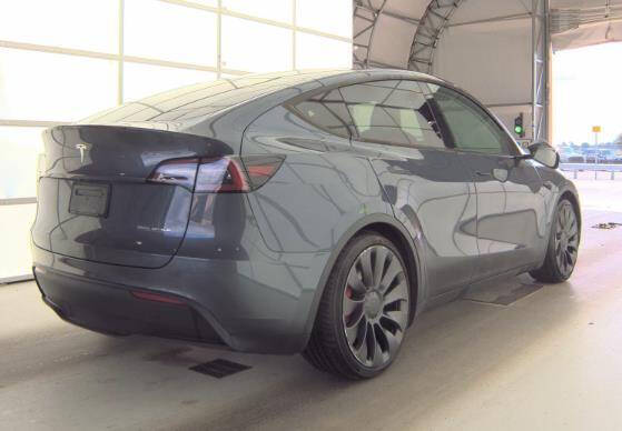 2023 Tesla Model Y Performance