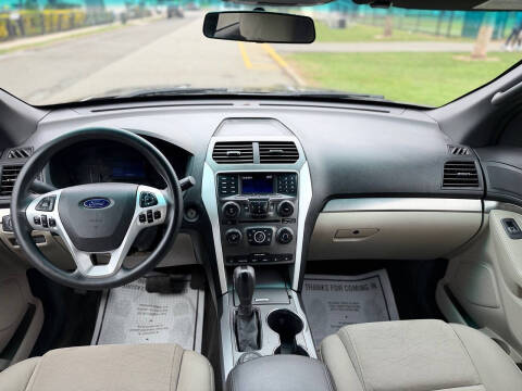 2014 Ford Explorer