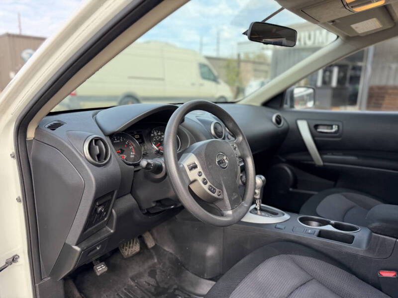 2013 Nissan Rogue SV