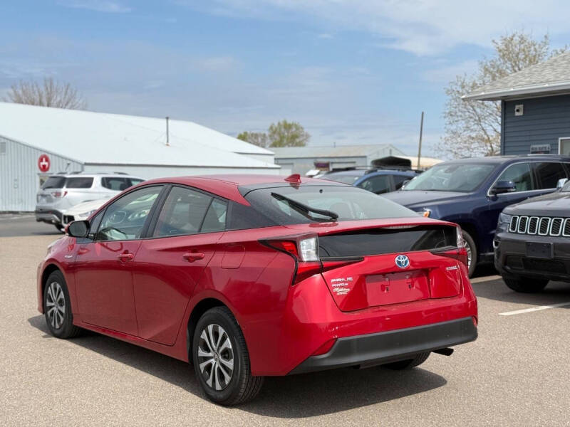 2019 Toyota Prius LE AWD-e